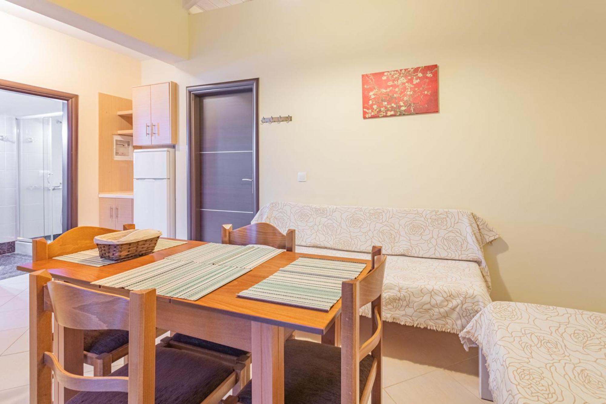 Sundy Maria Apartments Stoúpa エクステリア 写真