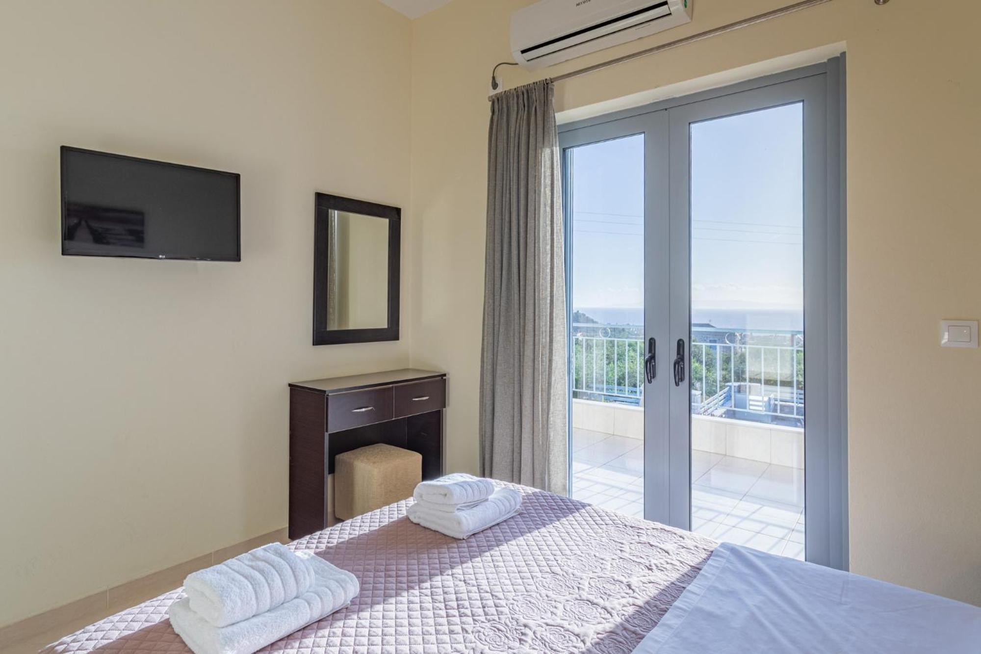 Sundy Maria Apartments Stoúpa エクステリア 写真