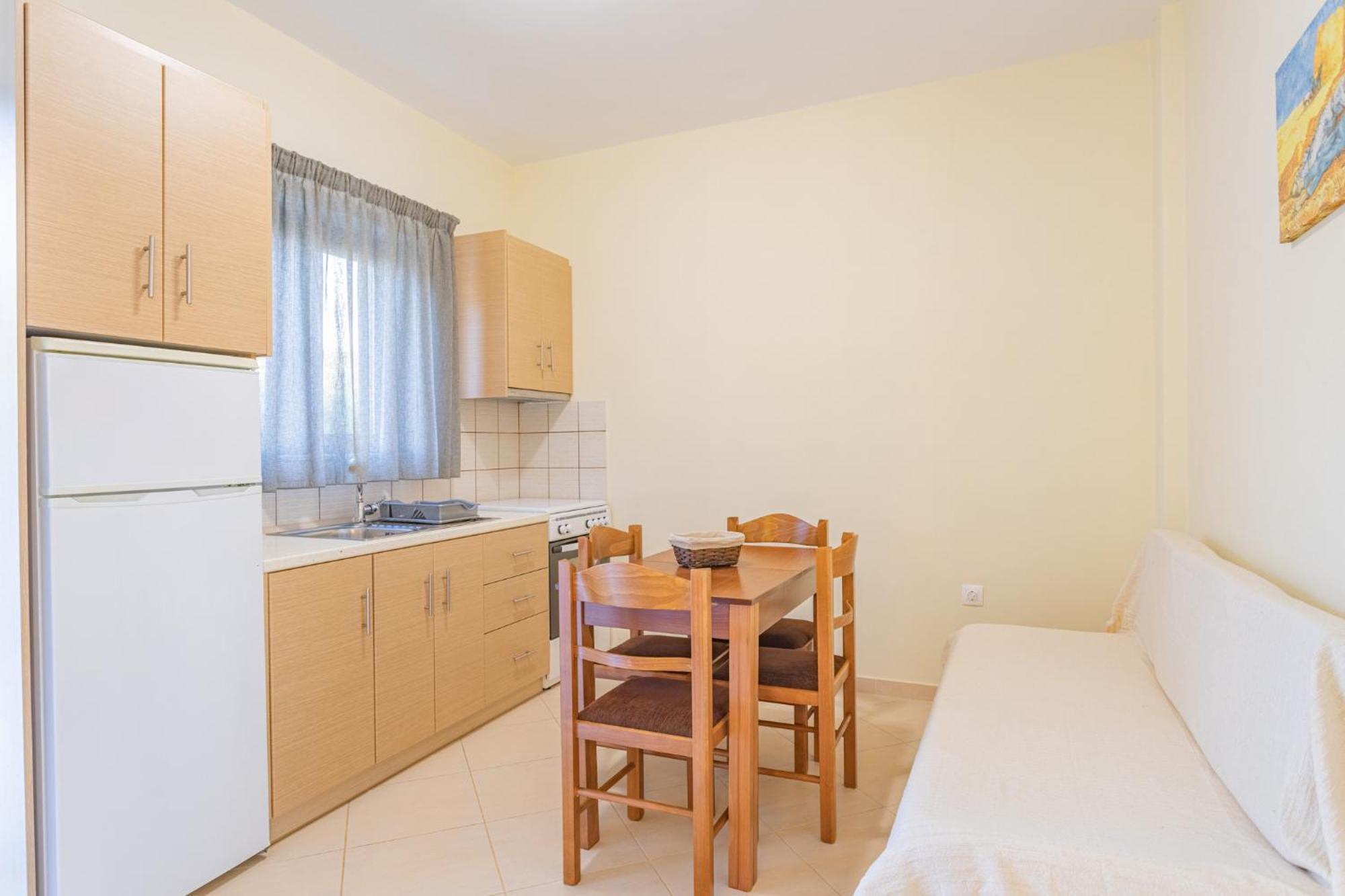 Sundy Maria Apartments Stoúpa エクステリア 写真